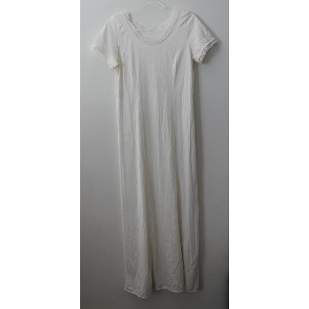 Beehive Clothing Mills Womens White Nightgown Size M Pre-Owned